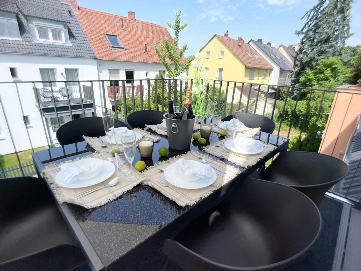 M-Style 04 Apartment Mit Balkon Und Gasgrill, 24H Self-Check-In, Free Parking, Netflix Nuremberg Bagian luar foto