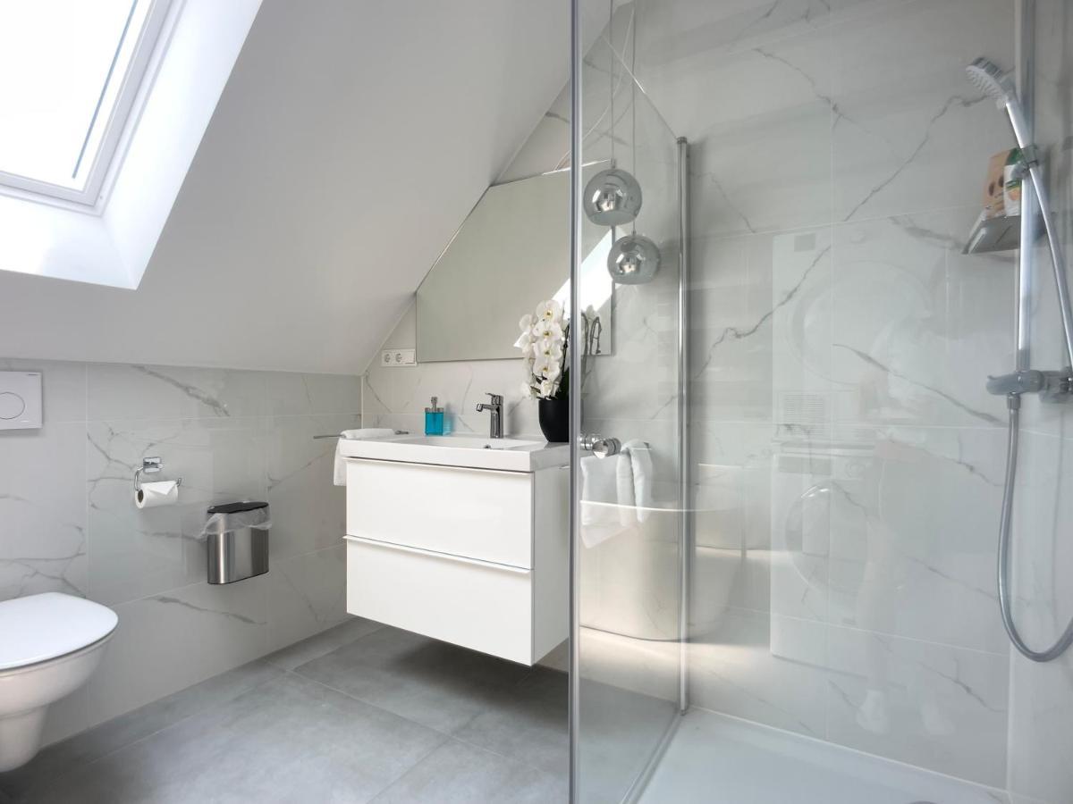 M-Style 04 Apartment Mit Balkon Und Gasgrill, 24H Self-Check-In, Free Parking, Netflix Nuremberg Bagian luar foto